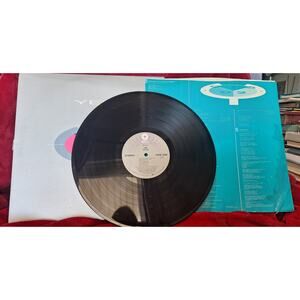 Original 1983 Yes 90125 vinyl LP  record- Atco- VG/ VG+ plays excellent!